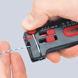 Стриппер-мини для тонких медных кабелей, с кабелерезом, зачистка: d 0.3 - 1 мм (AWG 28 - 18), L-100 мм, с ограничит. длины 4 - 15 мм, держатель купить фото 2